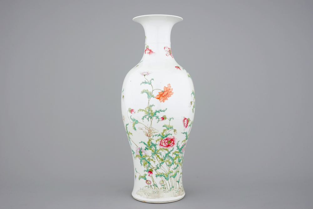 A tall Chinese porcelain famille rose vase, Hongxian mark, early 20th C.