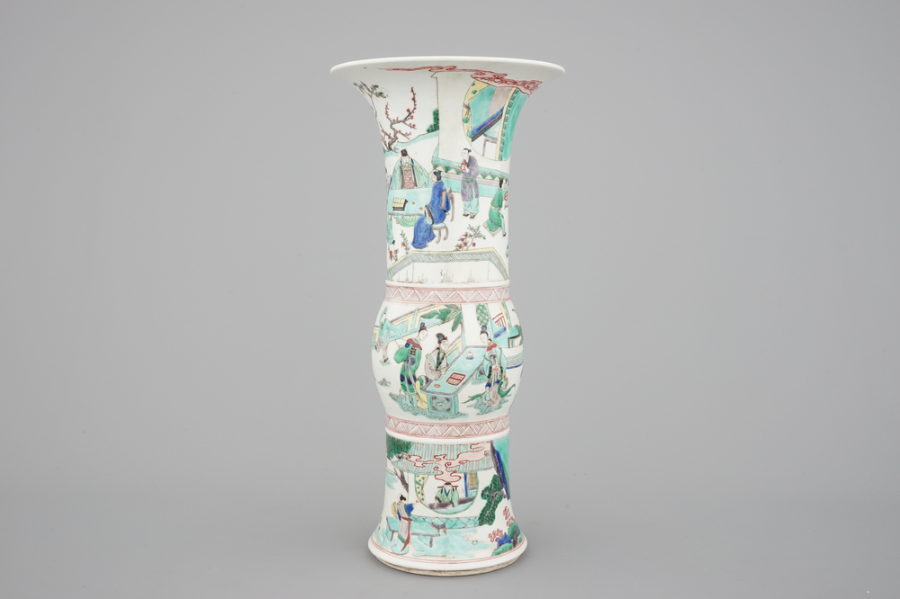 A Chinese famille verte Kangxi style yenyen vase, 19/20th C.