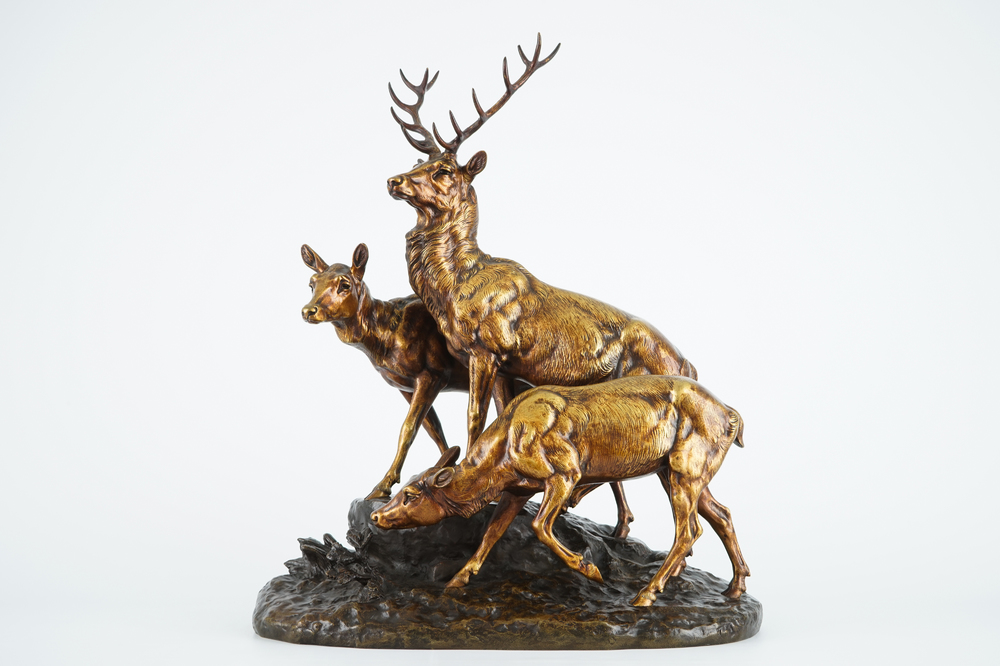 Jules-Edmond Masson (1871-1932), Deer and two hindes on a rock, bronze group,