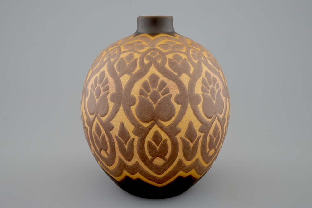 A Charles Catteau stoneware gr&egrave;s vase with floral design for Boch K&eacute;ramis, 1st half 20th C.