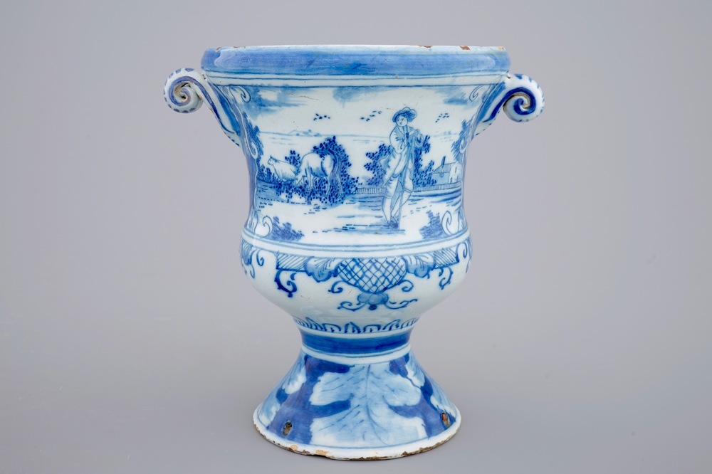 A Dutch Delft blue and white urn-shaped garden vase, 18th C.