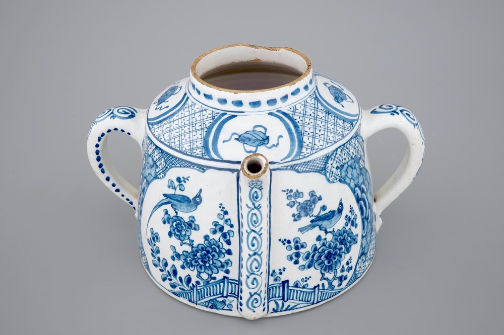 A Dutch Delft posset pot for the English market, early 18th C.
