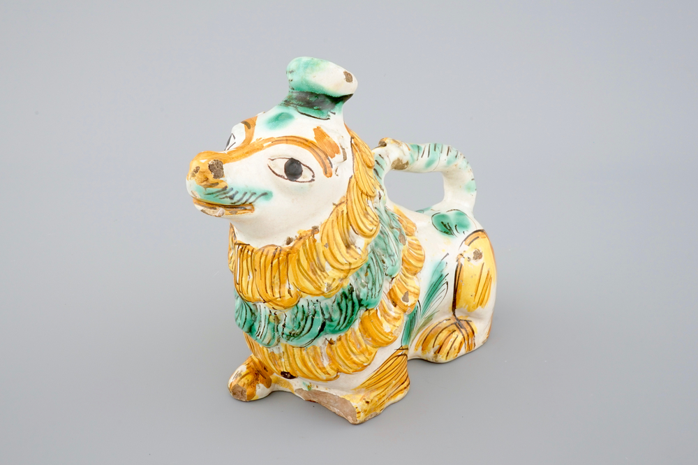 An Italian maiolica dog shaped acquamanile, Ariano Irpino, 18/19th C.