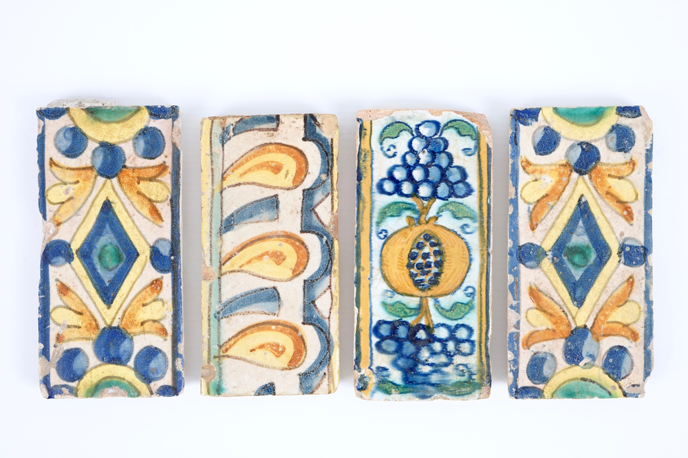 A set of 4 polychrome border tiles, Spain and The Netherlands, 17th C.