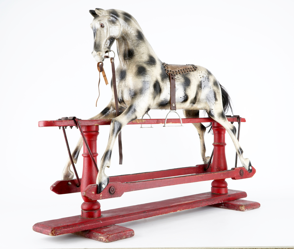 Automatisering rekenkundig Geelachtig Een groot schommelpaard, eerste helft 20e eeuw - Rob Michiels Auctions