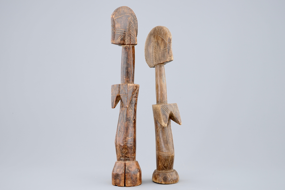 Deux figures de fertilit&eacute; africaines en bois sculpt&eacute;, Mossi, Congo, milieu du 20&egrave;me