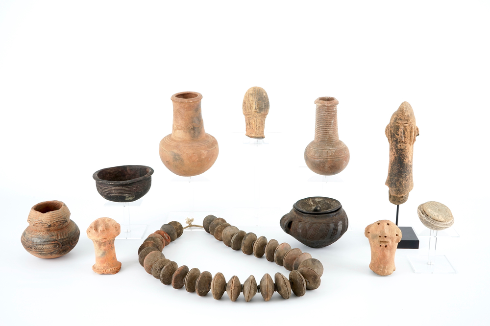 A collection of African pottery and archeology, various periods