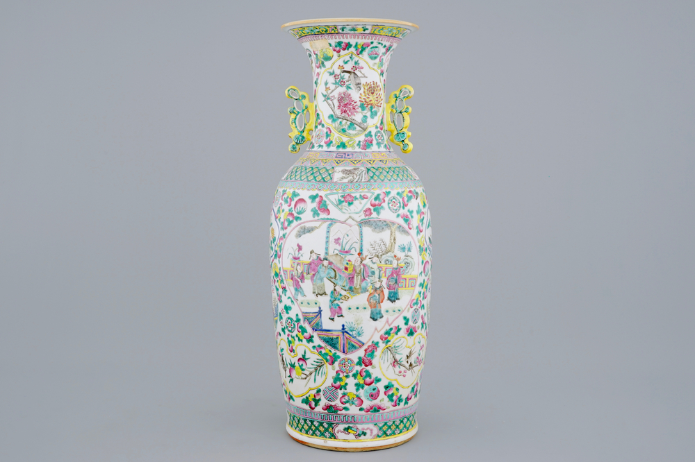 A tall Chinese famille rose vase, 19th C.