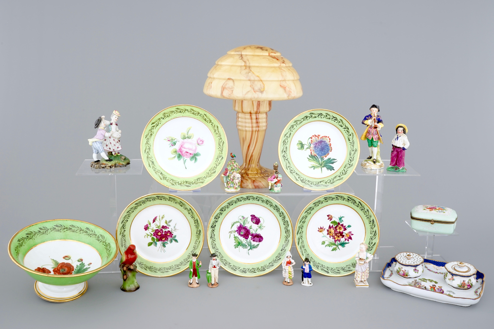 A set of botanical subject plates, perfume flasks and various other porcelain items, 19/20th C.