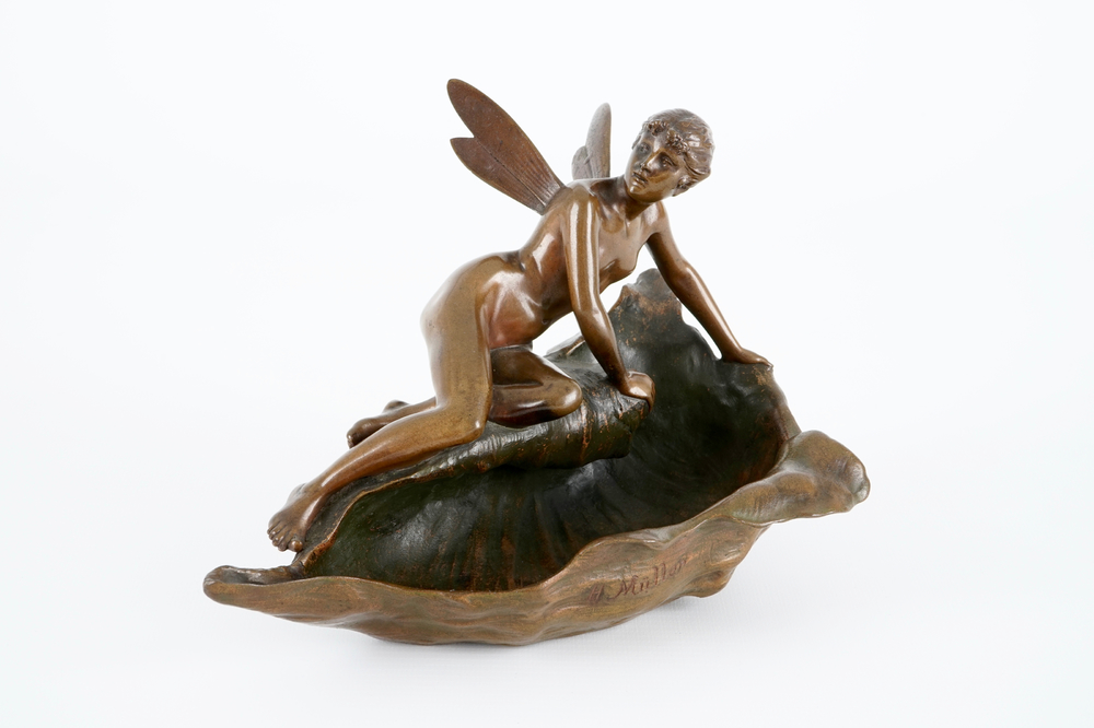 Hans M&uuml;ller (1873-1937), Art Nouveau vide poche in brons