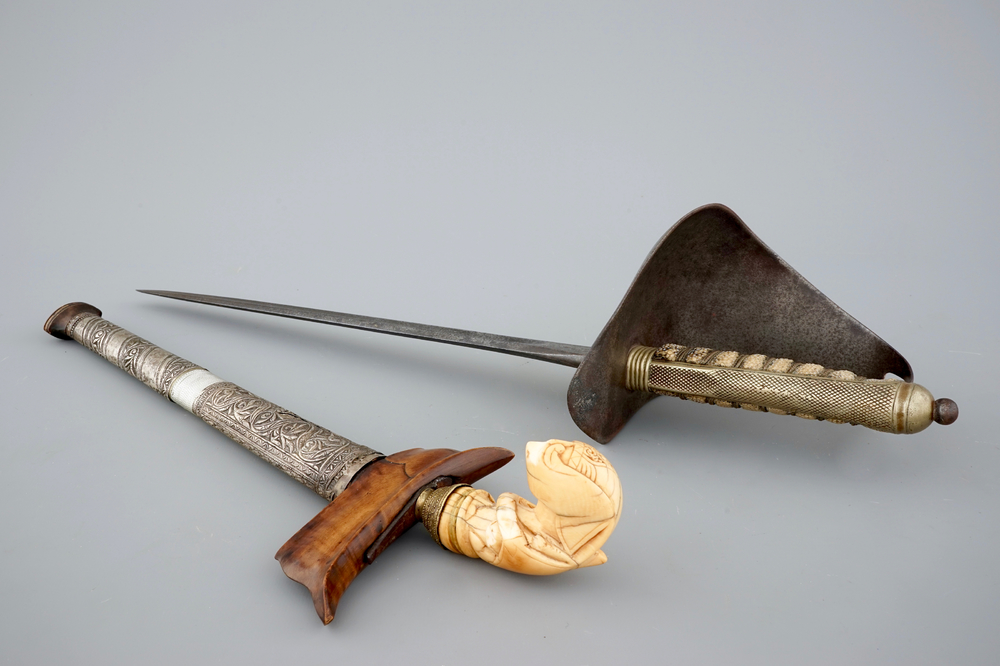 An Indonesian silver and ivory kris and a hilted dagger, 17/19th C.