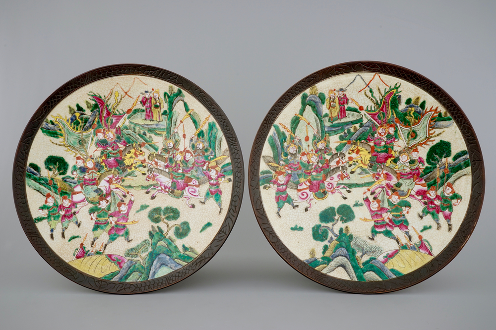 A pair of large Chinese Nanking famille rose dishes, 19th C.