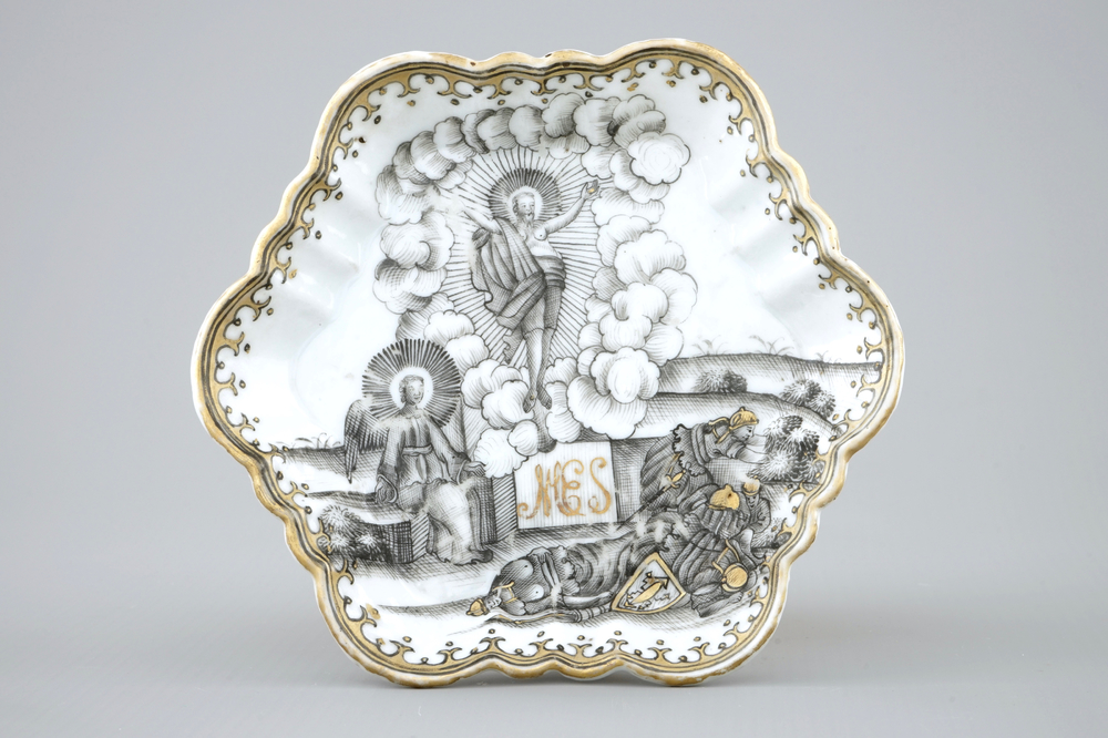 A Chinese grisaille and gilt teapot stand with &quot;The Resurrection&quot;, Qianlong, 18th C.
