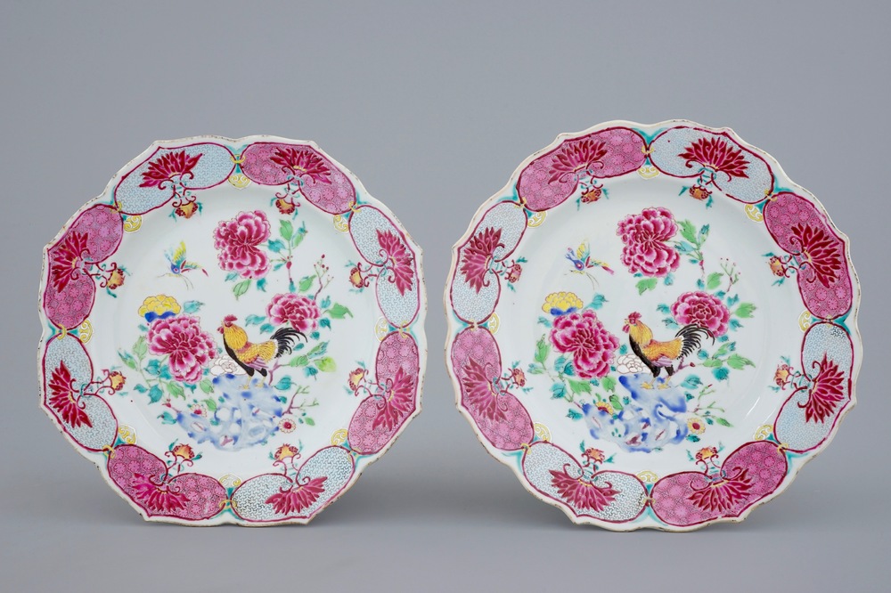 A pair of Chinese famille rose flower-shaped large plates with roosters, Yongzheng, 1723-1735