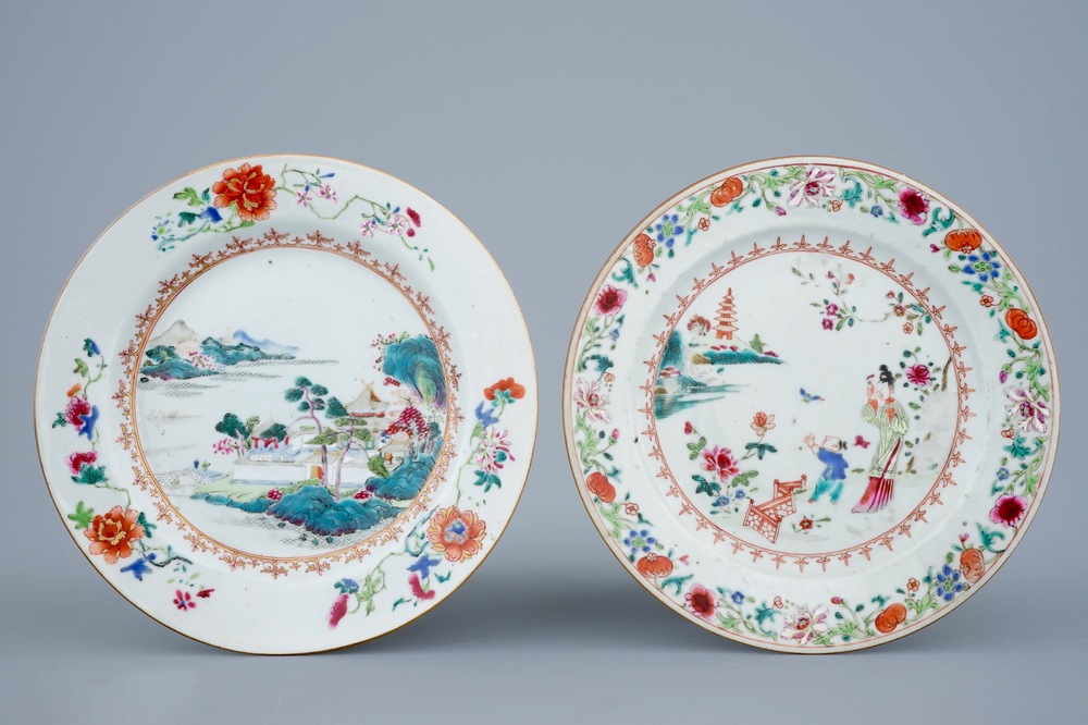Deux assiettes en porcelaine de Chine famille rose d'export, Qianlong, 18&egrave;me