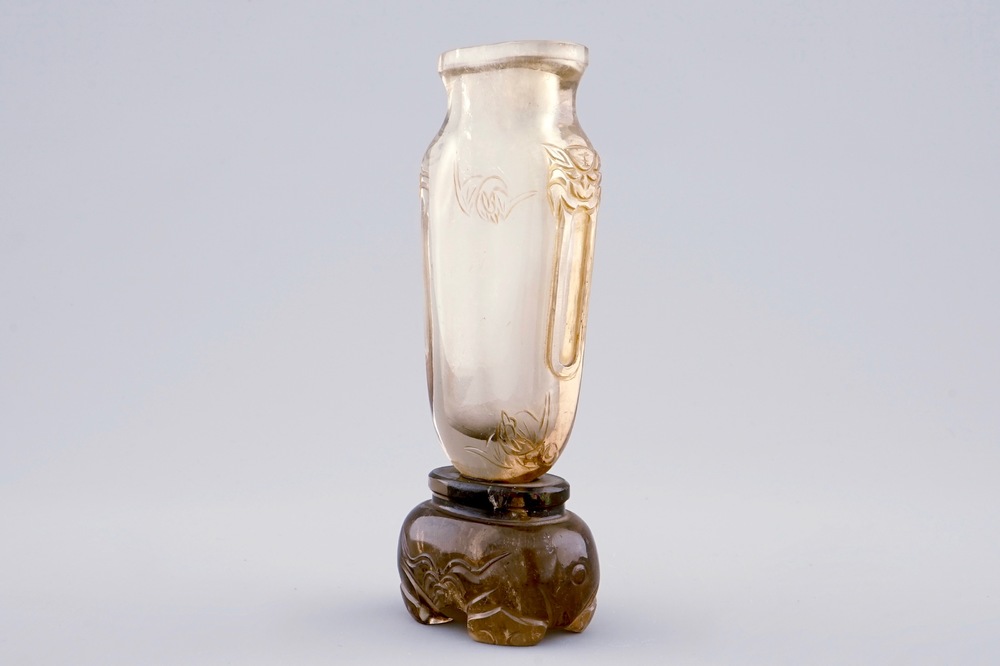 A Chinese rock crystal vase with bats, 19th C.