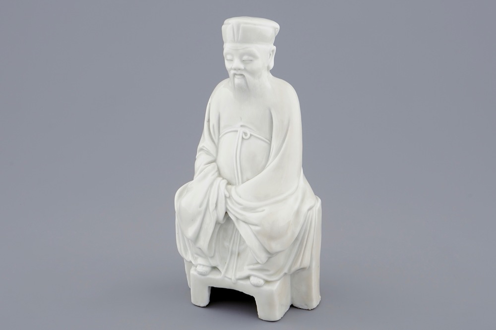 A Chinese Dehua blanc de Chine figure of the poet Li Bai, 18th C.