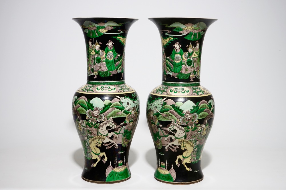 A pair of Chinese famille noire yenyen vases with warrior scenes, 19th C.