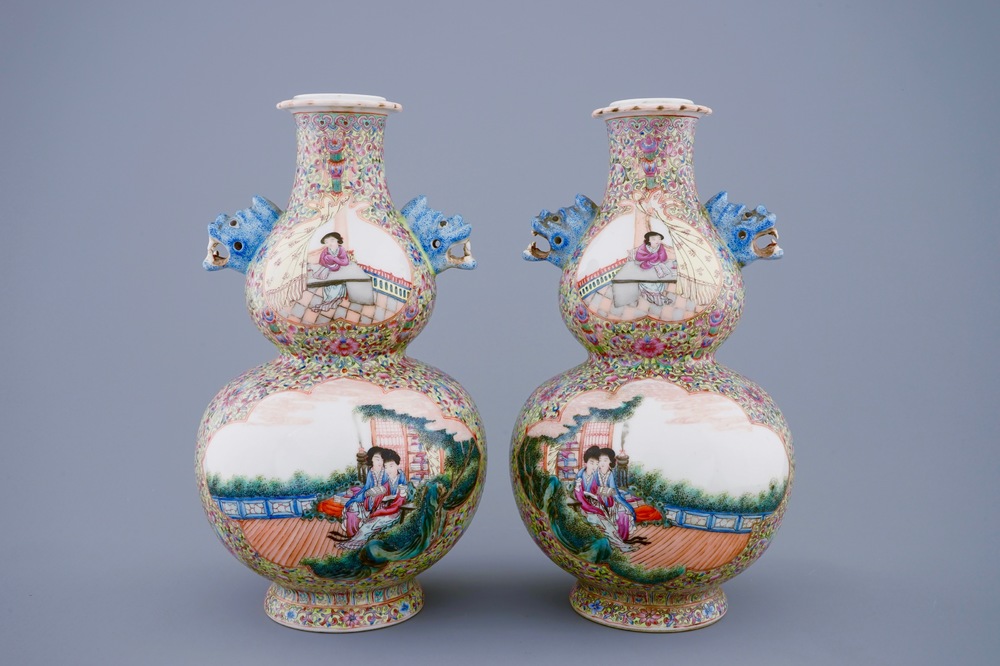 A pair of Chinese famille rose double gourd vases, Republic, 20th C.