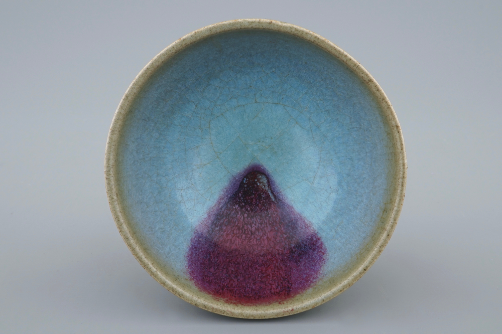 A small Chinese junyao glazed bowl, prob. Song Dynasty, 10/13th C.