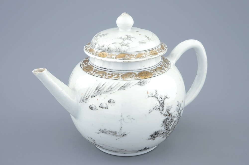 A Chinese grisaille and gilt teapot and cover with a fine landscape, Yongzheng/Qianlong