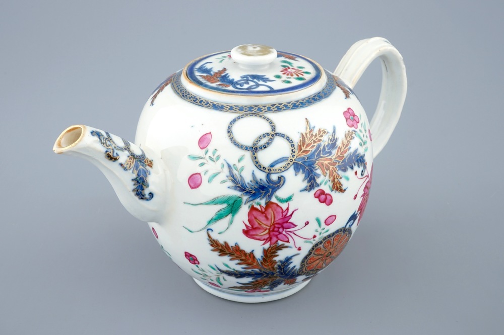 A Chinese famille rose teapot and cover with pseudo tobacco leaf design, Qianlong, 18th C.