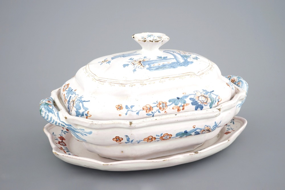 A rare Brussels faience kakiemon tureen on stand, 18th C.