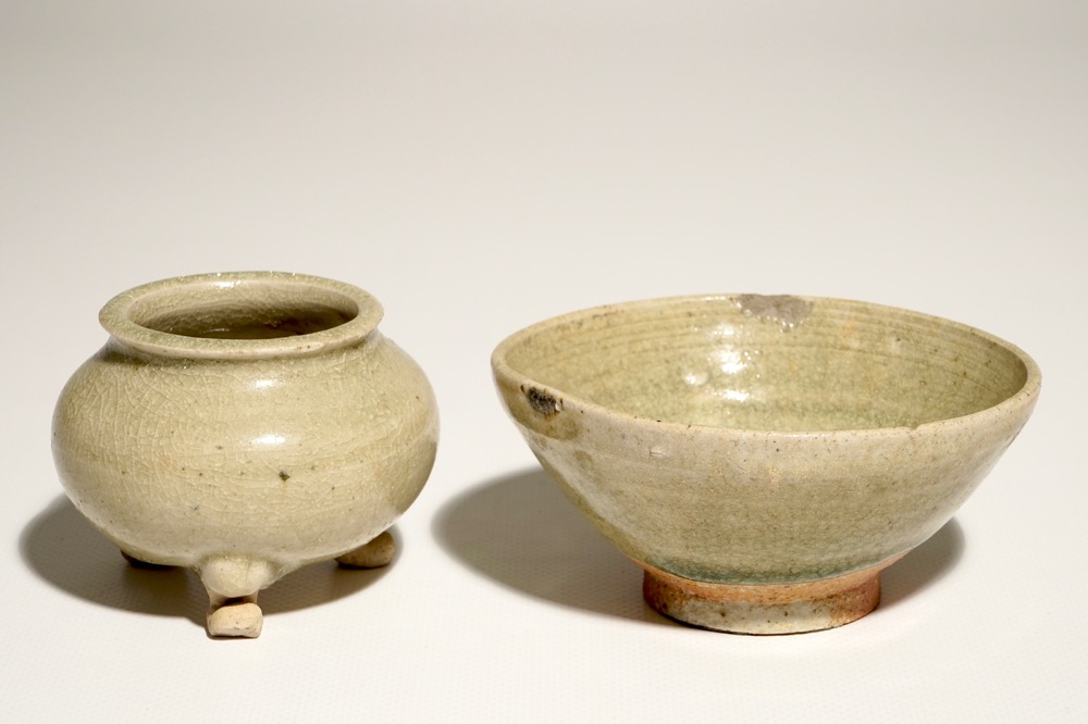 A Chinese celadon-glazed tripod censer and a small bowl, prob. Yuan/Ming