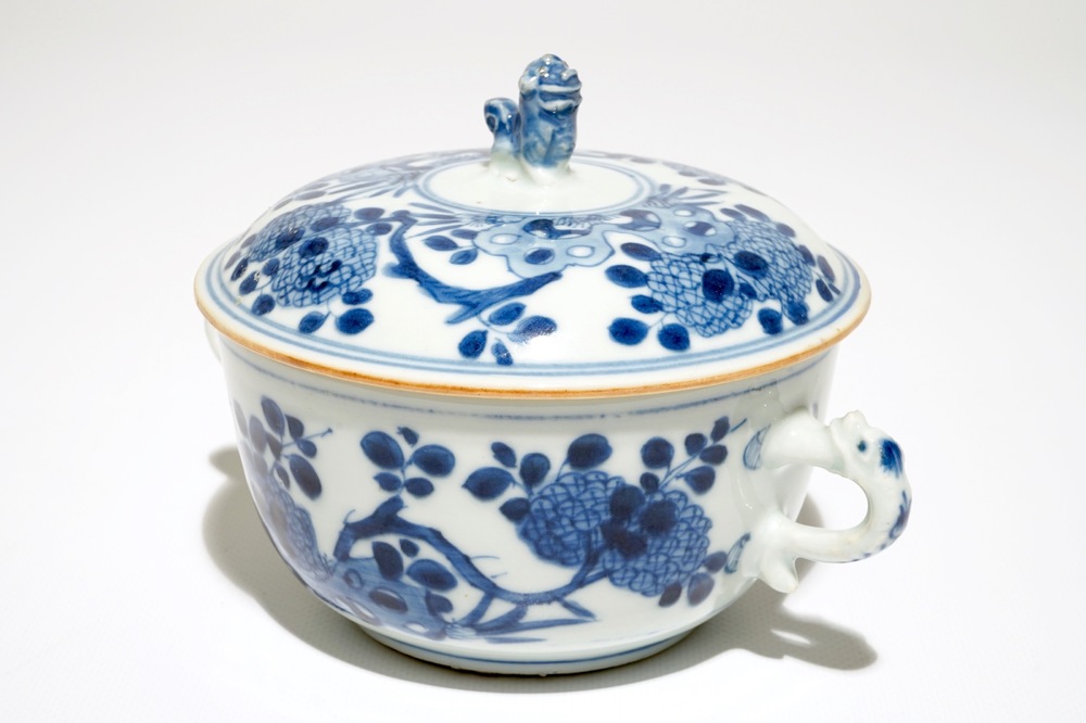 A Chinese blue and white covered bowl with ears, Kangxi