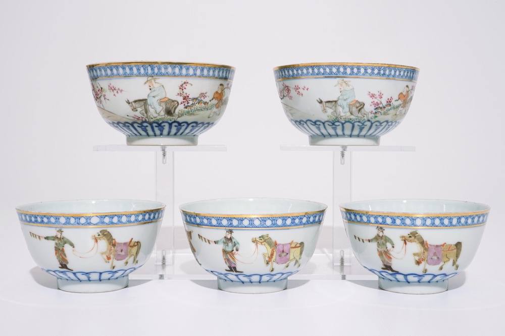 A pair and a set of three Chinese qianjiang cai bowls, 19/20th C.