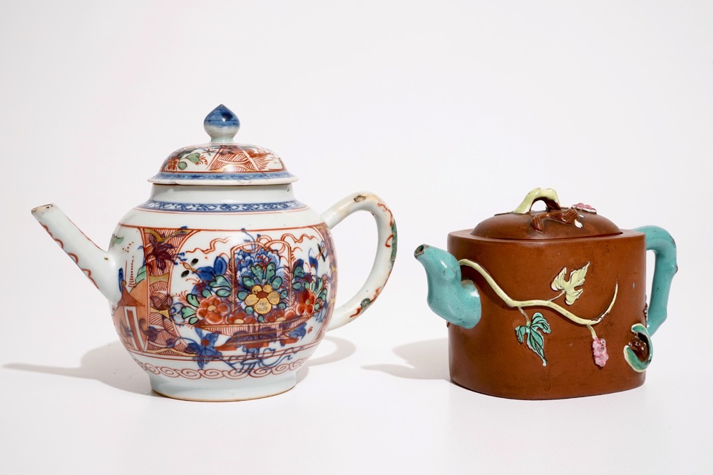 A Chinese Dutch-decorated Amsterdams bont, Kangxi/Qianlong, and a Yixing stoneware teapot, 19/20th C.