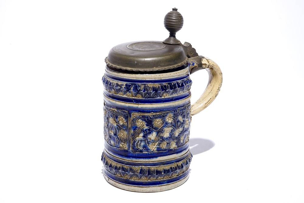 A Westerwald stein with pewter lid decorated with &quot;Daniel in the lion's den&quot;, 17th C.