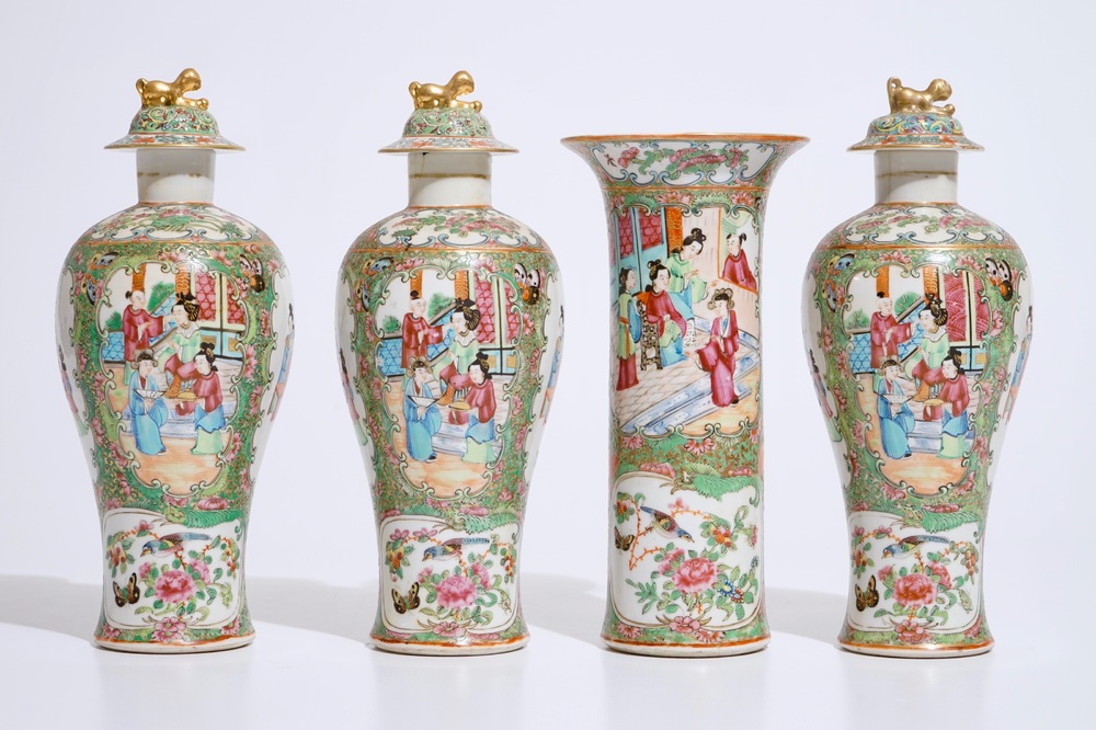 Une garniture de quatre vases en porcelaine de Chine famille rose de Canton, 19&egrave;me