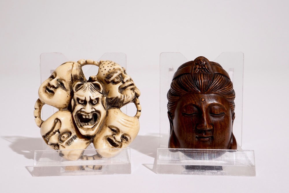 Deux netsuke sign&eacute;s en ivoire et bois, Japon, Meiji ou Taisho, 19/20&egrave;me