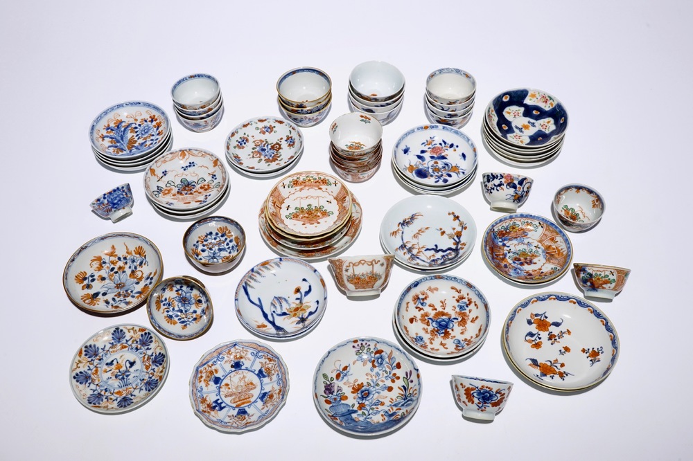 A varied lot of Chinese Imari-style, famille rose and Amsterdams bont cups and saucers, 18th C.