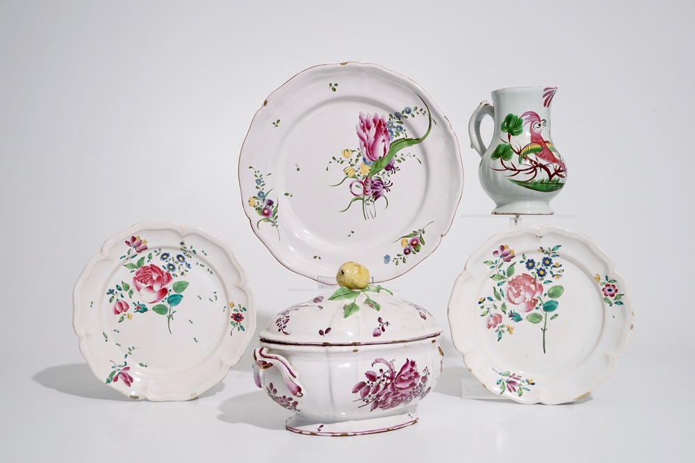 A group of French &quot;faience de l'Est&quot; wares, incl. a tureen, a jug and three plates, 18/19th C.