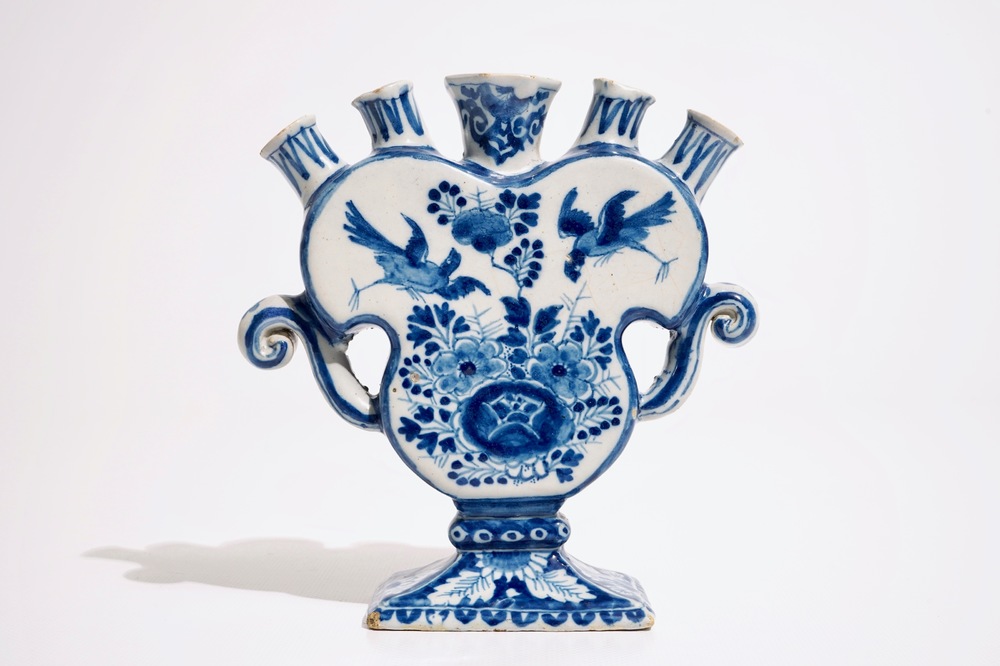 A Dutch Delft blue and white heart-shaped tulip vase, 18th C.