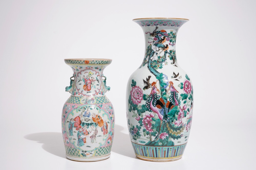 Deux vases en porcelaine de Chine famille rose, 19&egrave;me