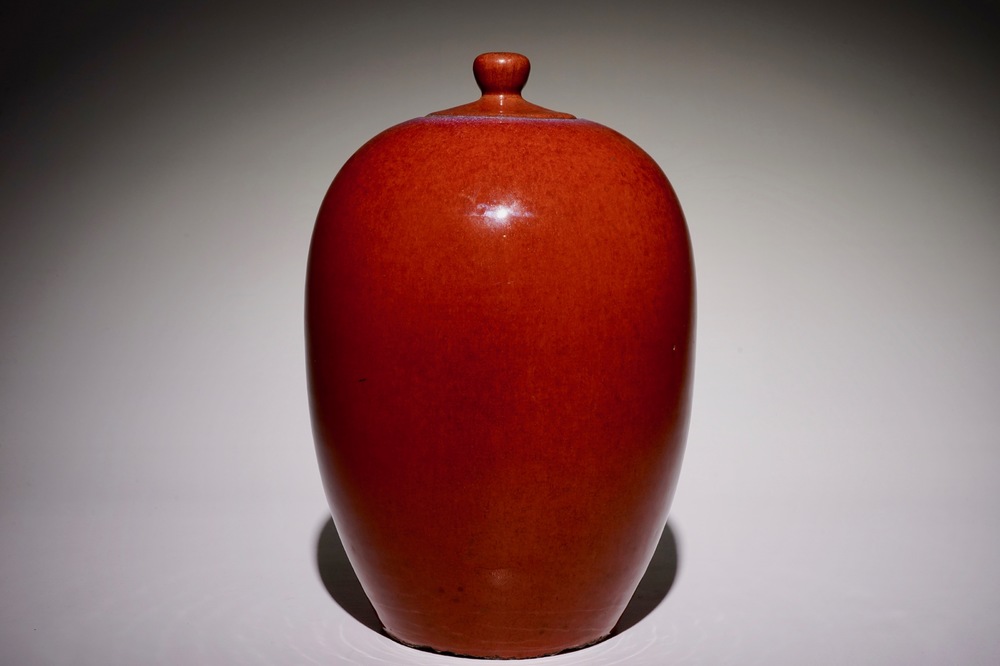 A Chinese monochrome sang-de-boeuf-glazed jar and cover, 19th C.