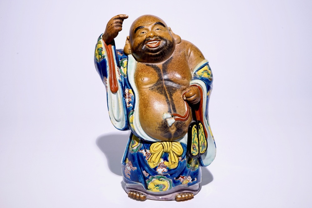 Un mod&egrave;le de Bouddha Hotei en porcelaine Kutani, Meiji, 19&egrave;me