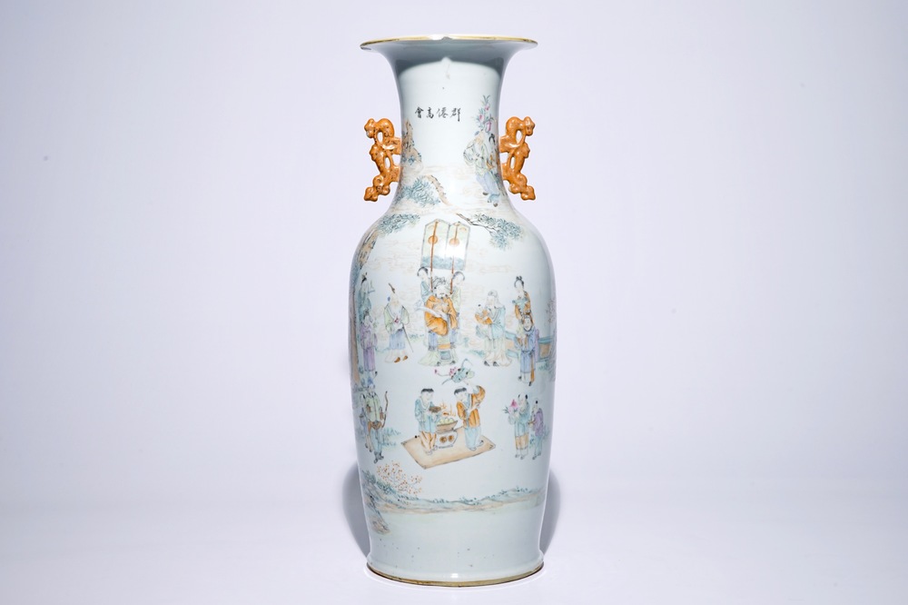 A tall Chinese qianjiang cai calligraphy vase with calligraphy, 19/20th C.