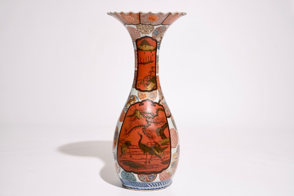 A Japanese Imari vase with lacquer reserves, Meiji, 19th C.