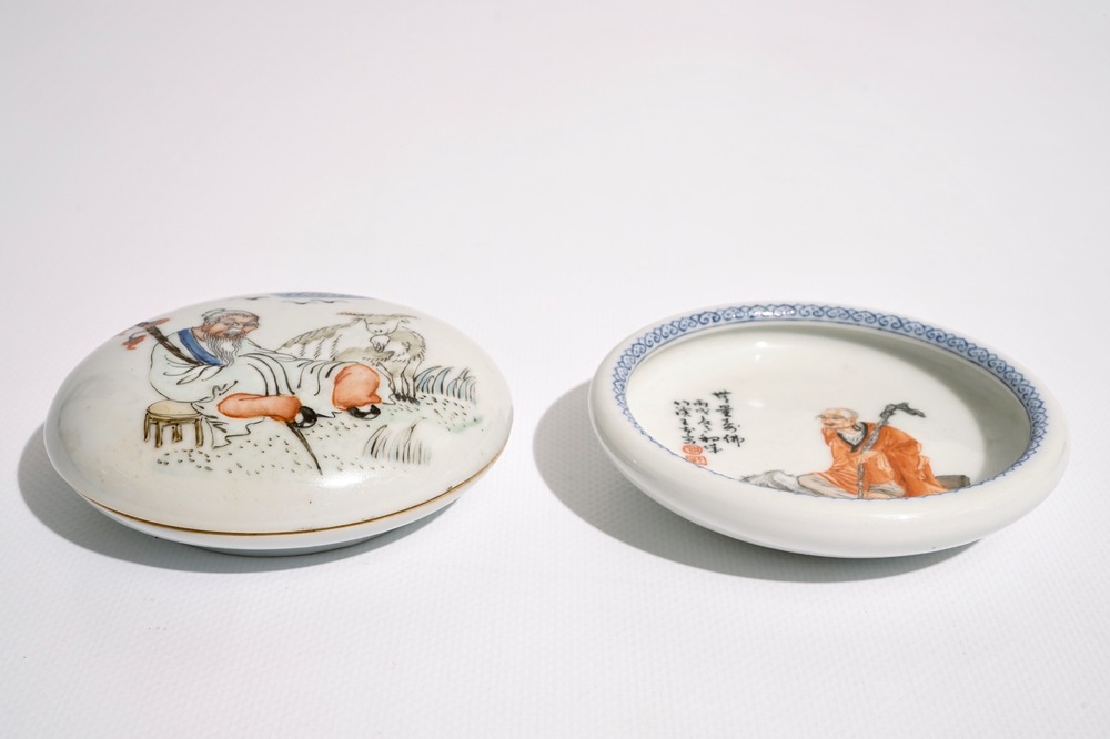 Een Chinees penselenwasser en een dekseldoosje voor zegelwas, Republiek, 20e eeuw