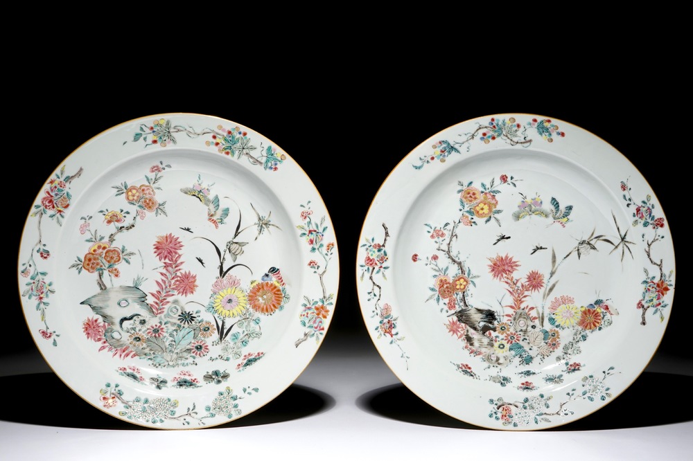 A pair of fine Chinese famille rose dishes with insects among flowers, Qianlong