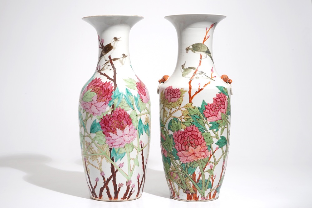 Deux grands vases en porcelaine de Chine qianjiang cai, 19/20&egrave;me