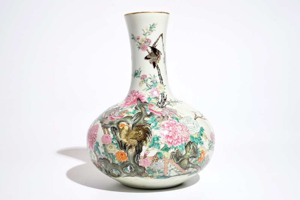 A fine Chinese famille rose vase with birds, flowers and butterflies, 19/20th C.