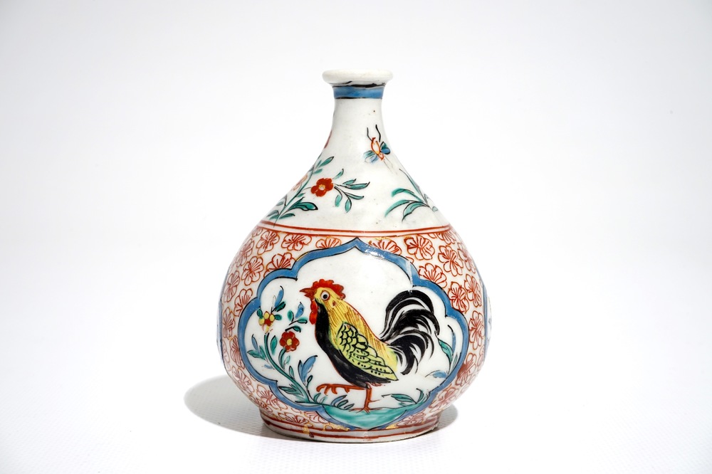 A Chinese Dutch-decorated Amsterdams bont vase with roosters, Kangxi