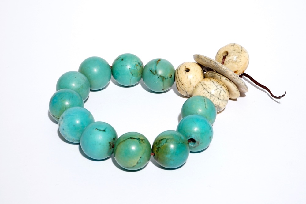 A Chinese bracelet of turquoise and ivory beads, 19th C.