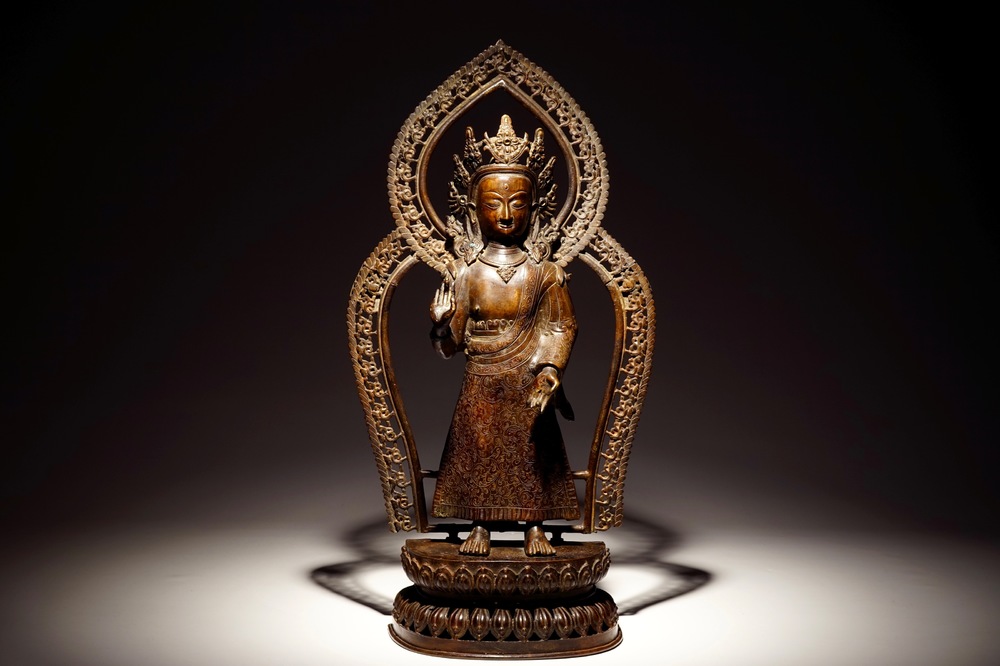 A large bronze figure of Buddha Dipankara, Nepal, 18/19th C.