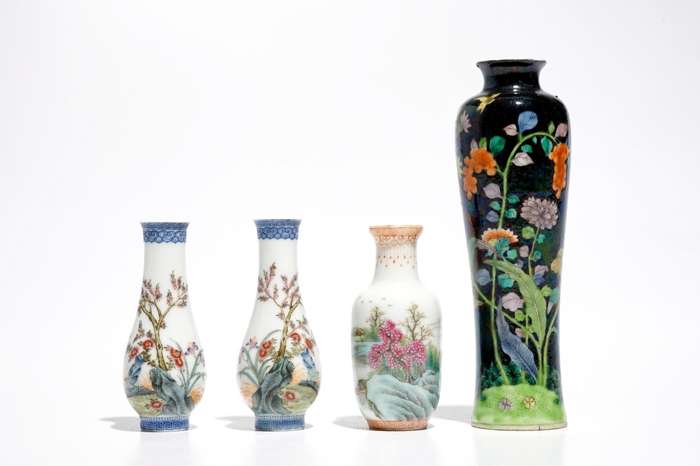 Quatre vases en porcelaine de Chine, R&eacute;publique, 20&egrave;me